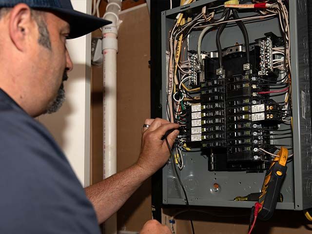 Electrical Panel & Circuit Breaker Specialists In Barrington